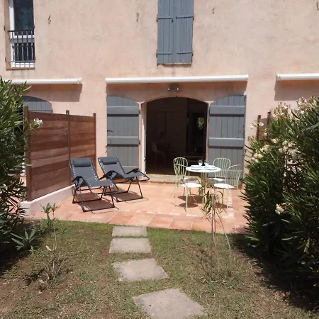 10 En Duplex - Les De Robinson - Avec Piscine En Bord De Siagne, A Mandelieu